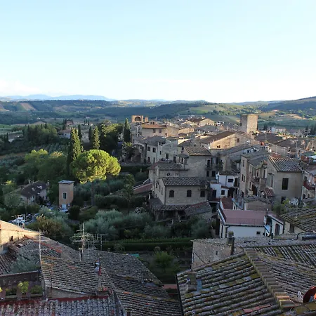 Ridolfi Bed & Breakfast 3*